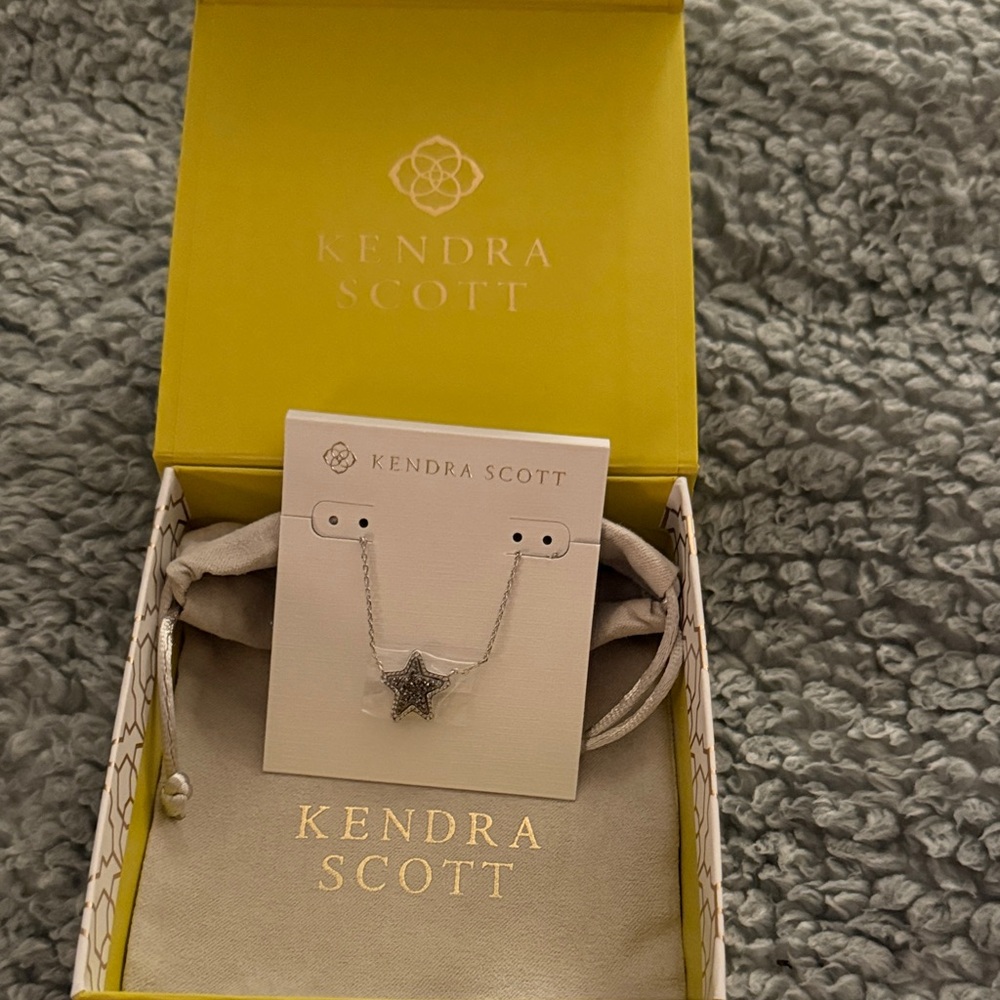 Kendra Scott Jae Star Necklace In Platinum Drusy And Rhodium Plated - Picture 2 of 7